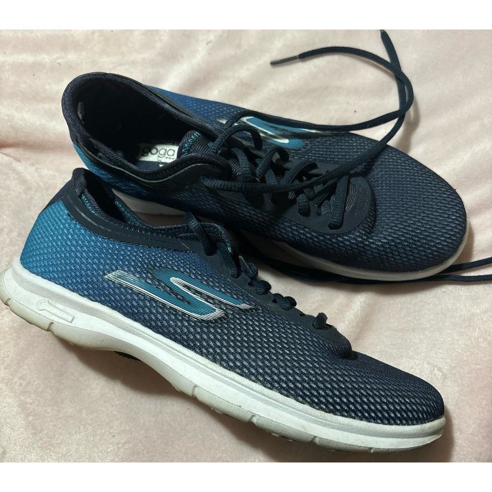 Skechers Women's GO-STEP Cosmic Blue Goga Mat Walking Shoes, Size 7